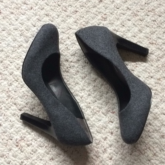 Jessica Simpson size 9 high heels - Picture 5 of 5